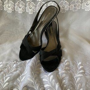Naturalizer Black fabric size 9 dress sandal, Penelope
